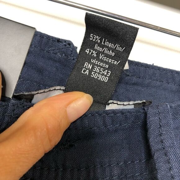 Calvin Klein Navy Blue Linen Blend Shorts NWT! - Picture 6 of 8